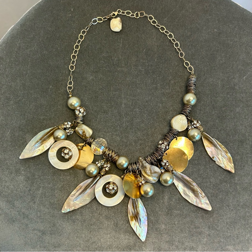 Silver/gold tone mother of pearl abalone shell chunky dangling necklace